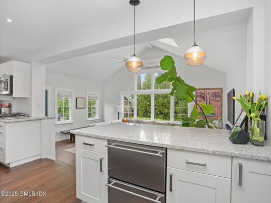 Interior, Kitchen, Pendant Lights, Recessed Lighting, Wood Texture Flooring