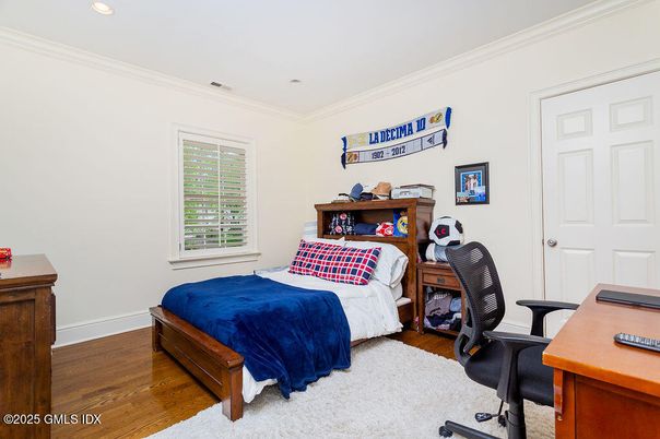 Bedroom, Home Office, Interior, Recessed Lighting, Wood Texture Flooring