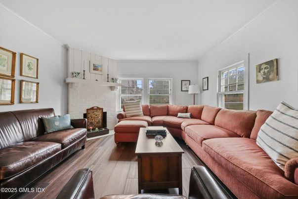 Fireplace, Interior, Living room