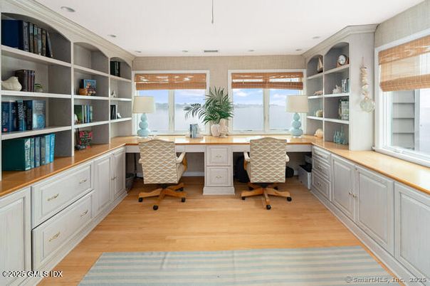 Home Office, Interior, Recessed Lighting, Wood Texture Flooring