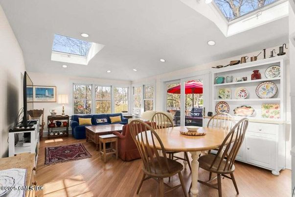 Dining room, Interior, Living room, Recessed Lighting, Wood Texture Flooring