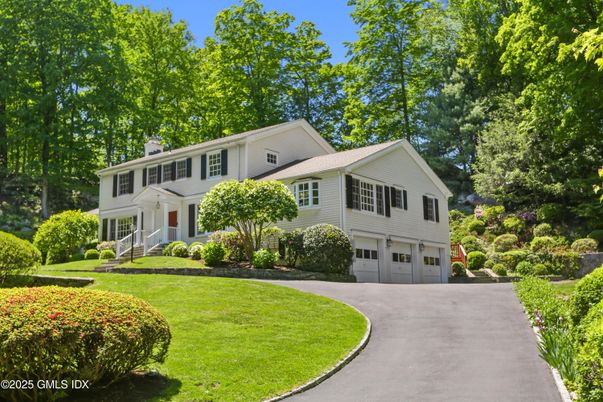 Attached, Exterior, Facade, Farmhouse