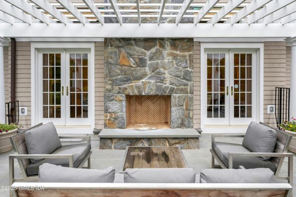Exterior, Fireplace