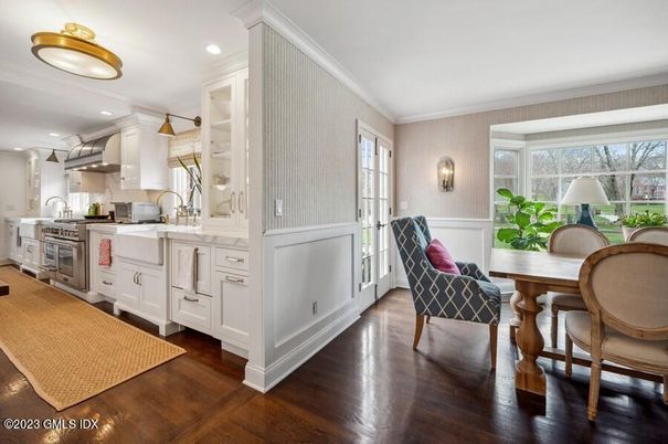 Dining room, Interior, Kitchen, Recessed Lighting, Stainless Steel Appliances, Wood Texture Flooring