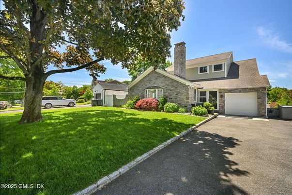 Attached, Exterior, Facade, Brick Facade, Cape Cod
