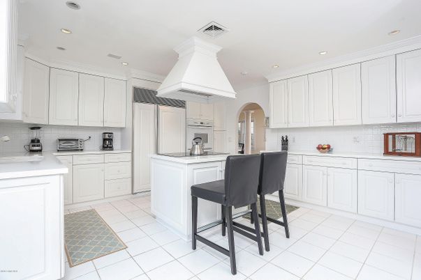 Interior, Kitchen, Pendant Lights, Recessed Lighting