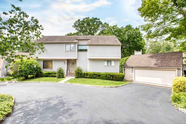 Detached Garage, Exterior, Facade, Raised Ranch