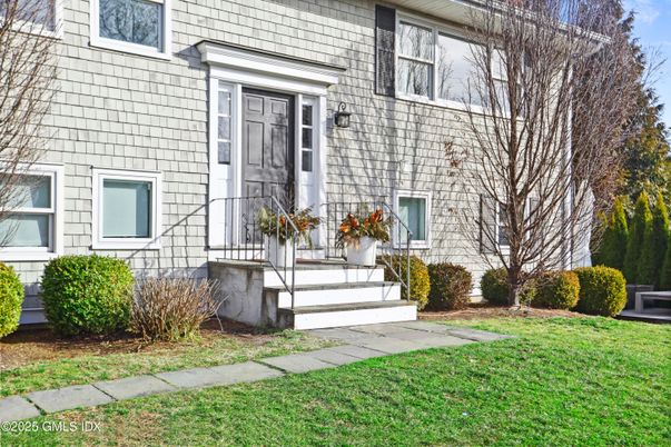 Exterior, Facade, None
