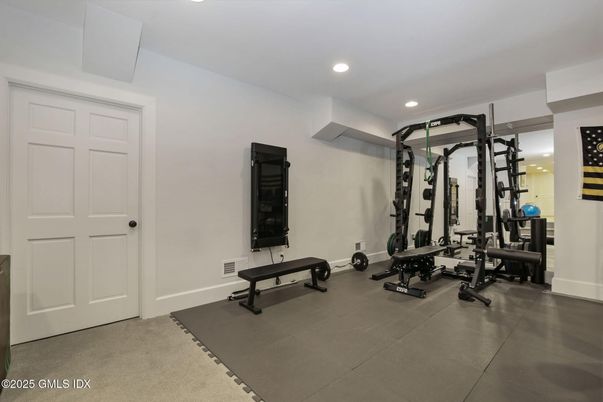 Fitness Equipment, Interior, Recessed Lighting