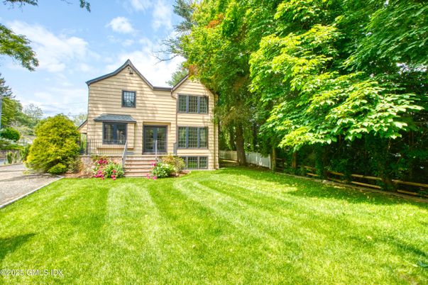 Backyard, Exterior, Facade, Queen Anne Victorian