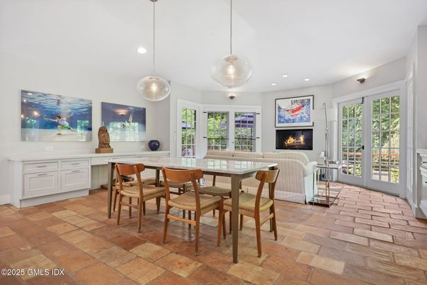 Dining room, Fireplace, Interior, Living room, Pendant Lights, Recessed Lighting