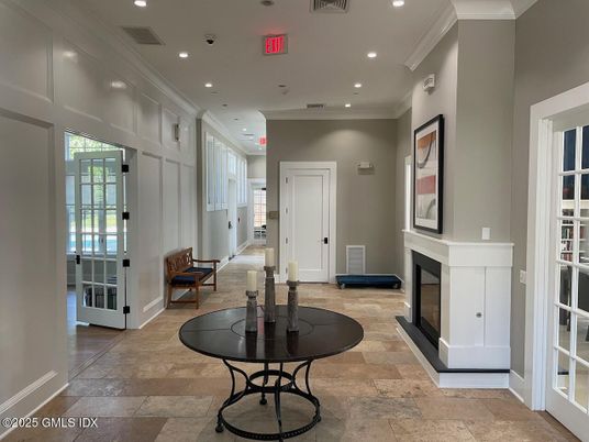 Fireplace, Interior, Recessed Lighting