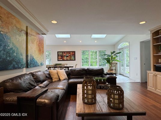 Dining room, Interior, Living room, Recessed Lighting, Wood Texture Flooring