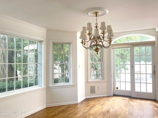 Chandelier, Interior, Wood Texture Flooring
