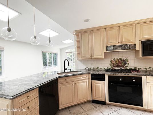Interior, Kitchen, Pendant Lights