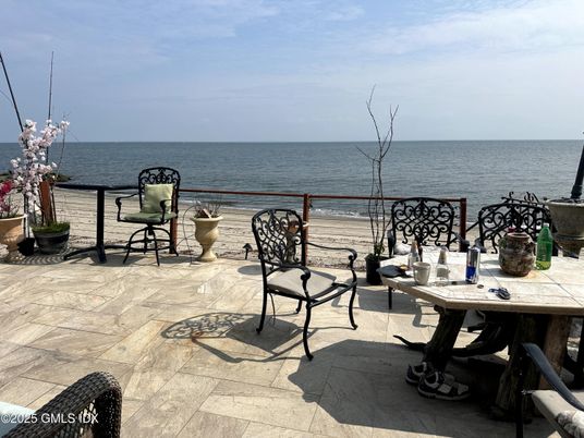 Exterior, Water