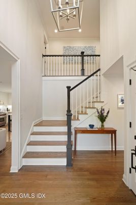 Interior, Pendant Lights, Recessed Lighting, Wood Texture Flooring