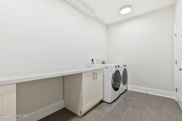 Interior, Recessed Lighting, Washer
