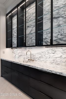 Interior, Marble Walls
