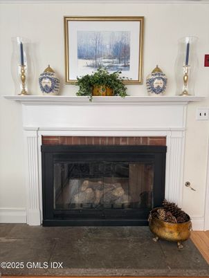 Fireplace, Interior, Pendant Lights