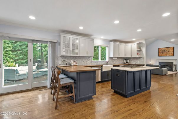Fireplace, Interior, Kitchen, Recessed Lighting, Wood Texture Flooring