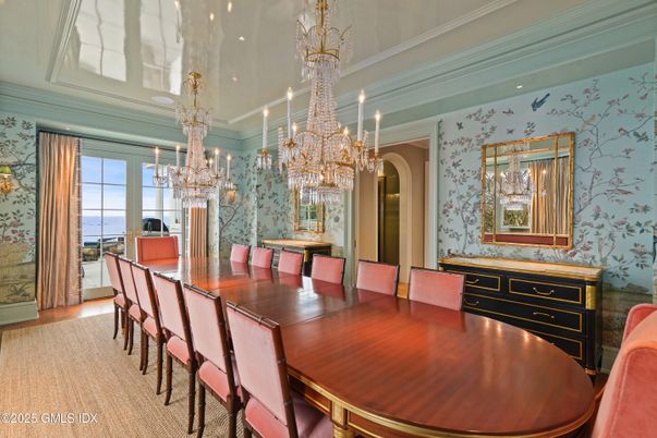 Chandelier, Dining room, Interior, Water