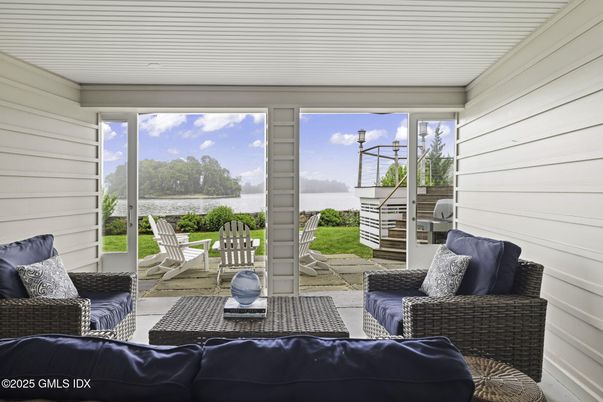 Interior, Living room, Sun Room, Water
