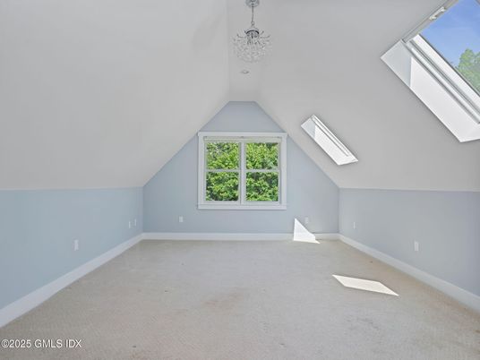 Empty room, Interior, Pendant Lights