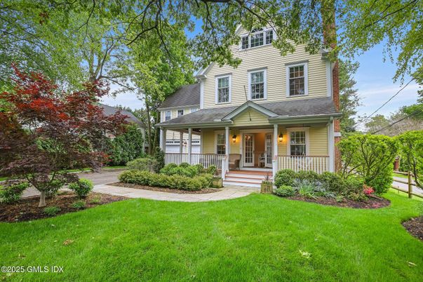 Backyard, Exterior, Facade, Queen Anne Victorian