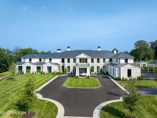 Exterior, Facade, French Provincial