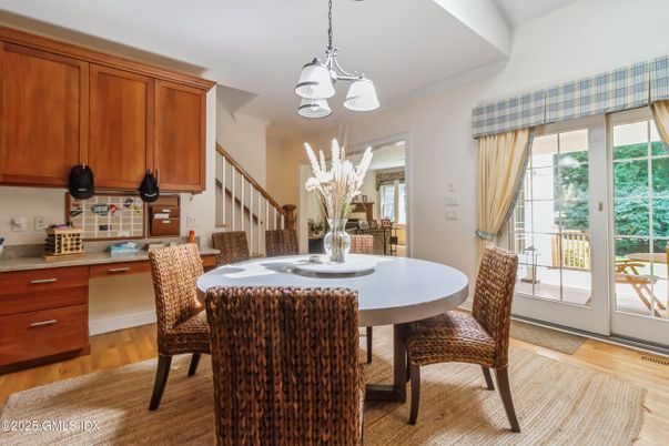 Chandelier, Dining room, Interior, Kitchen, Wood Texture Flooring