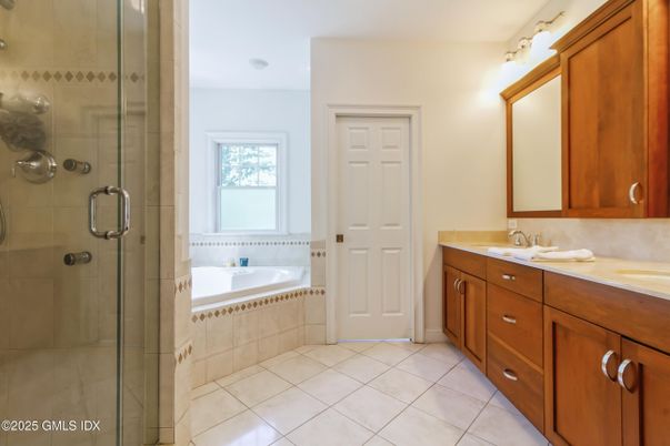Bathroom, Dual Sink Vanities, Glass Shower, Interior