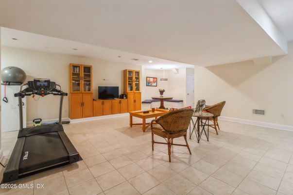 Dining room, Fitness Equipment, Interior, Recessed Lighting