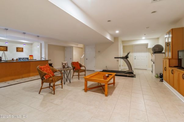 Fitness Equipment, Interior, Pendant Lights, Recessed Lighting