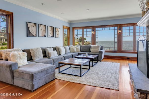 Interior, Living room, Recessed Lighting, Water, Wood Texture Flooring