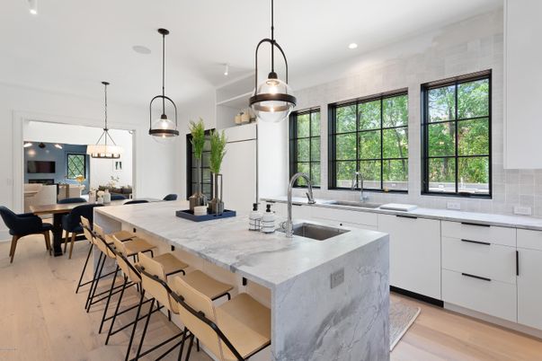 Dining room, Interior, Kitchen, Pendant Lights, Recessed Lighting, Wood Texture Flooring