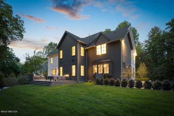 Backyard, Exterior, Facade, Farmhouse