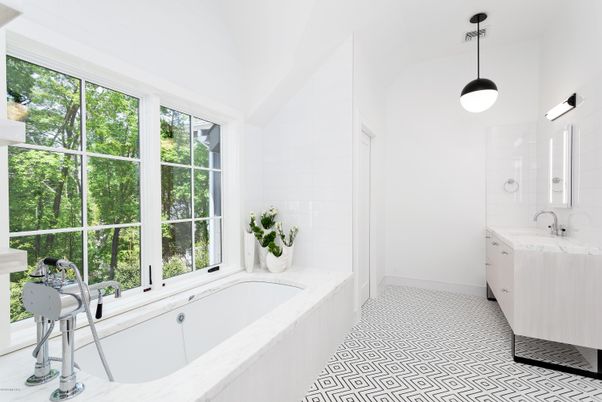 Bathroom, Interior, Pendant Lights