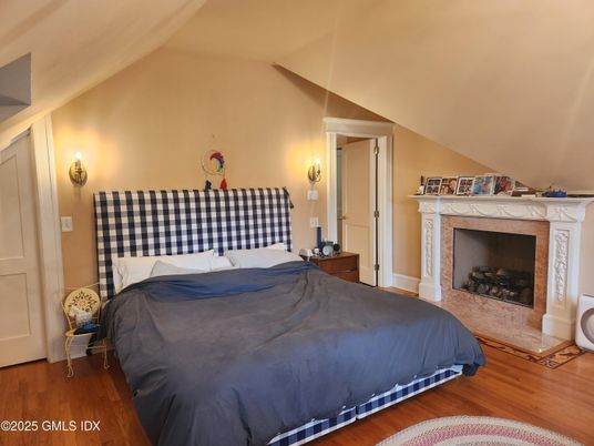 Bedroom, Fireplace, Interior, Wood Texture Flooring