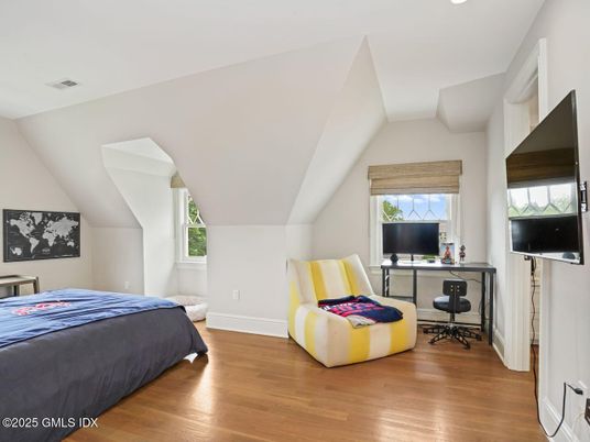 Bedroom, Home Office, Interior, Recessed Lighting, Wood Texture Flooring