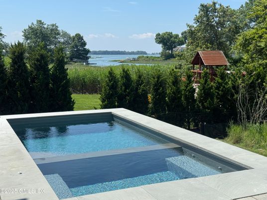 Exterior, Pool, Water