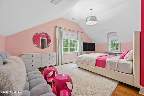 Bedroom, Interior, Pendant Lights, Wood Texture Flooring
