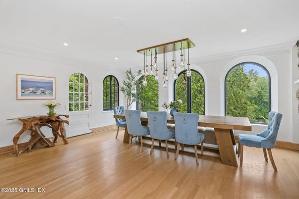 Dining room, Interior, Pendant Lights, Recessed Lighting, Wood Texture Flooring