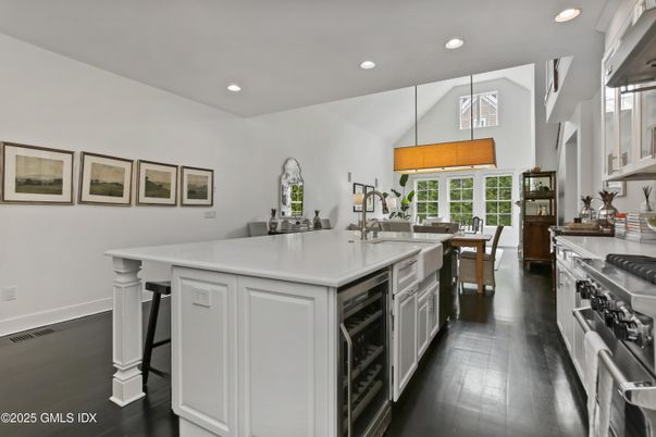 Dining room, Interior, Kitchen, Pendant Lights, Recessed Lighting, Wood Texture Flooring