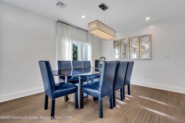 Chandelier, Dining room, Interior, Recessed Lighting, Wood Texture Flooring