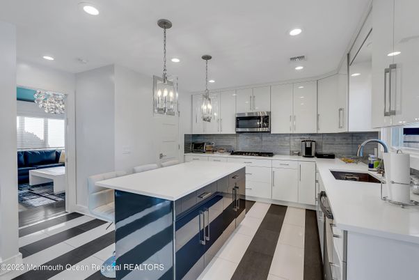 Interior, Kitchen, Pendant Lights, Recessed Lighting
