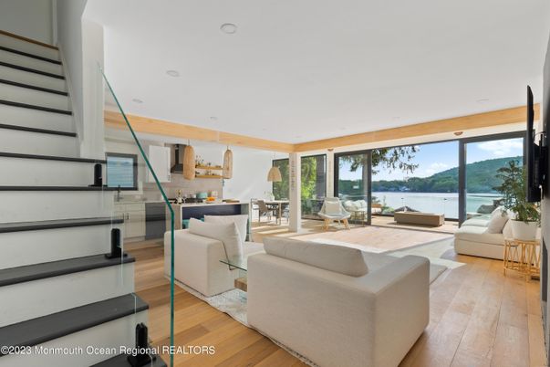 Interior, Living room, Pendant Lights, Recessed Lighting, Water, Wood Texture Flooring