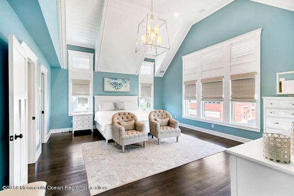 Bedroom, Interior, Pendant Lights, Recessed Lighting, Wood Texture Flooring