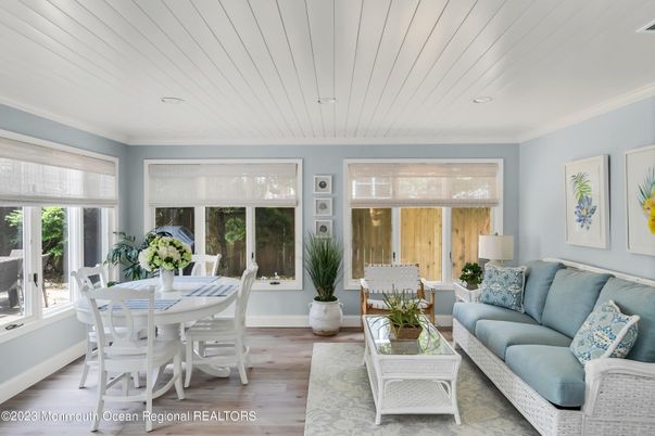 Dining room, Interior, Living room, Recessed Lighting, Wood Texture Flooring
