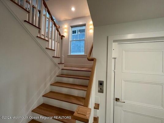 Elevator, Interior, Recessed Lighting